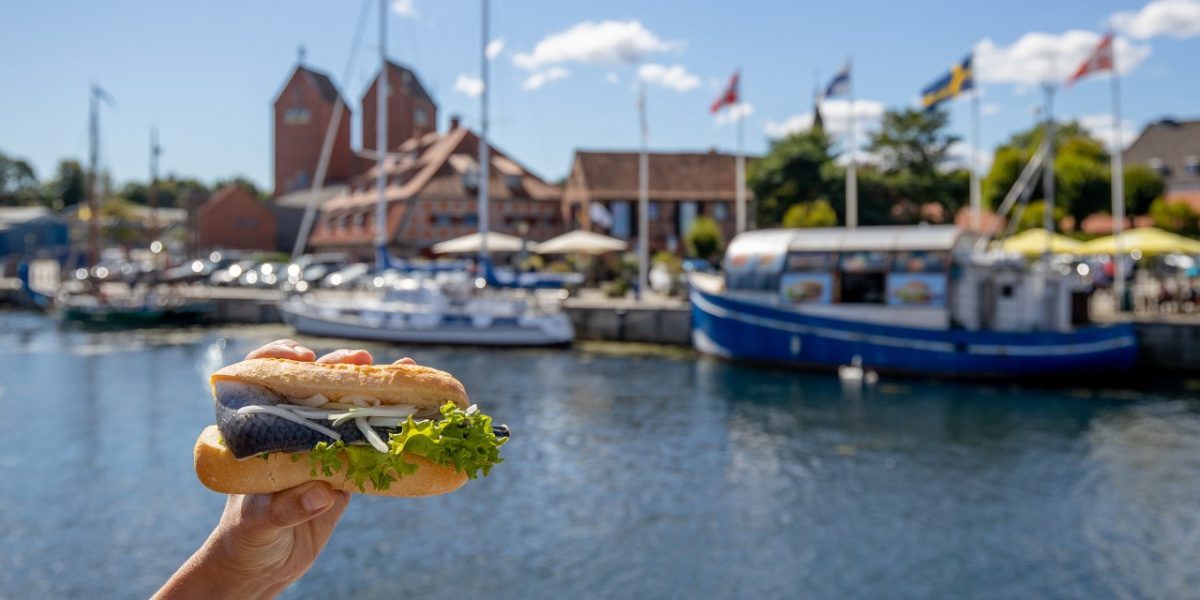 Fischbrötchen ist Kult an der Ostsee