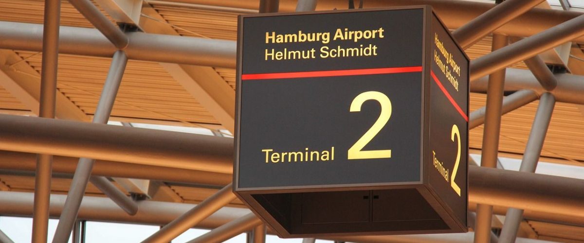 Flughafen Hamburg Helmut Schmidt Würfel Terminal 2