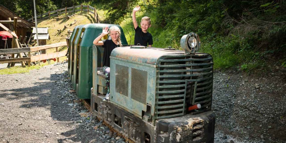 Grubenbahn Schaubergwerk Leogang Kinder