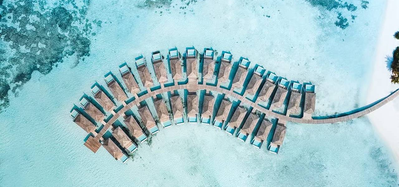 Jawakara Maldives Dheru Wasservillen mit Pool