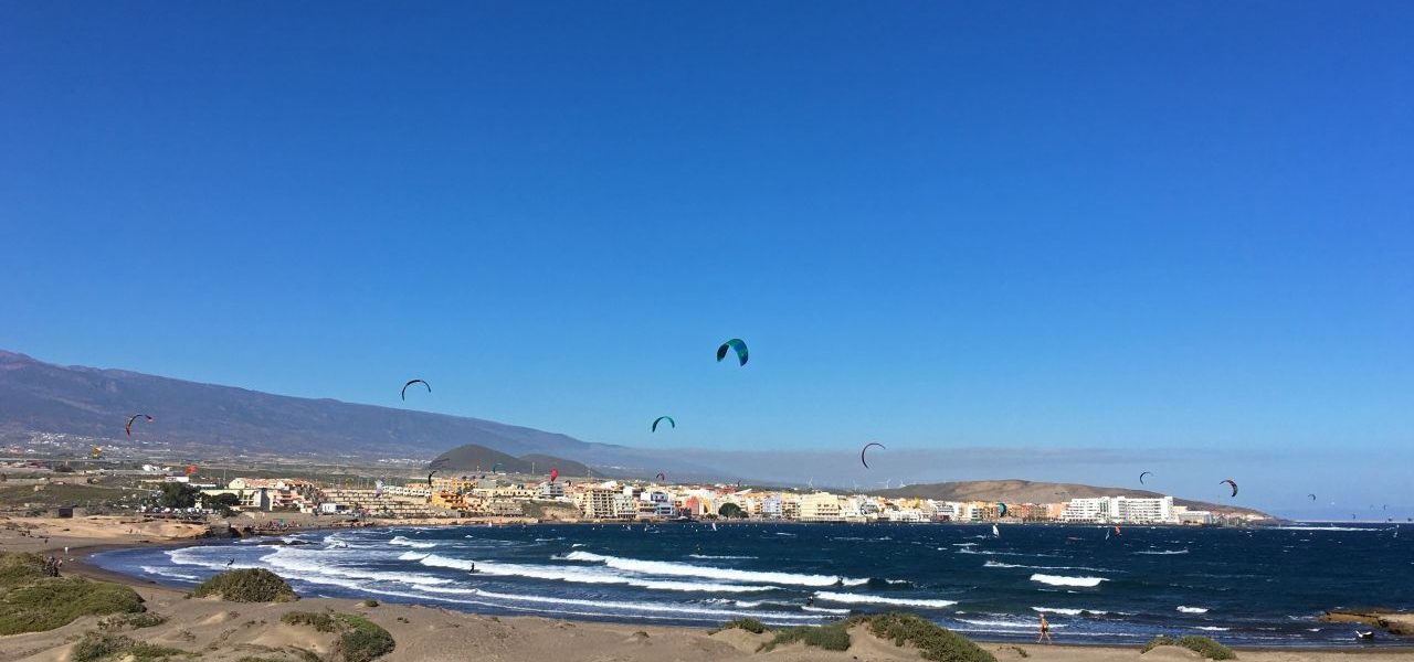 Kitesurfer vor El Médano