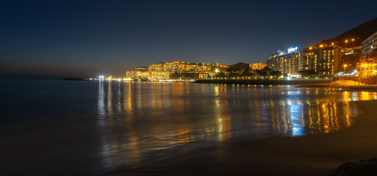 Patalavaca Anfi del Mar bei Nacht