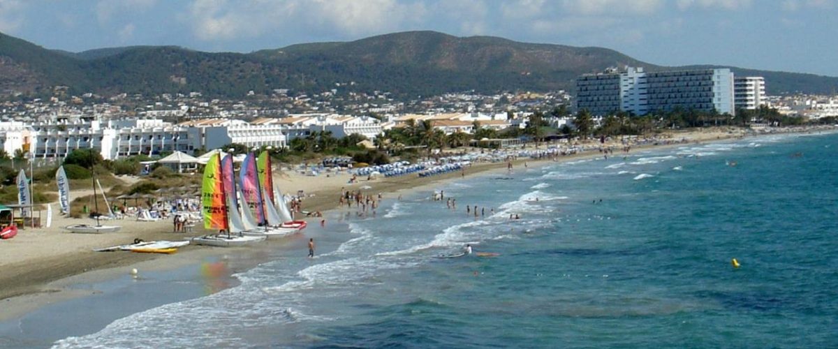 Playa d'en Bossa Strand