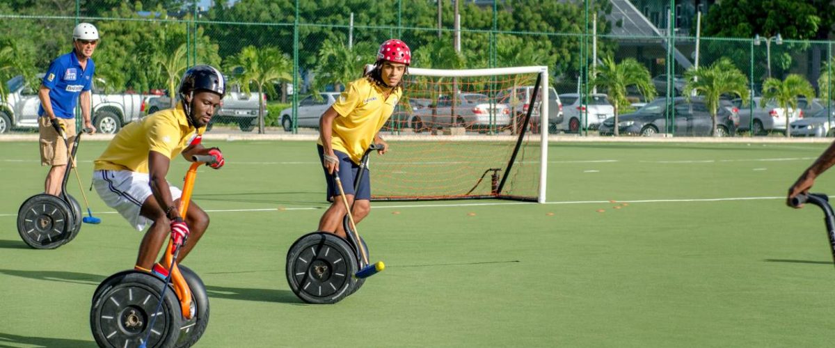 Segway-Polo-Spieler auf Barbados