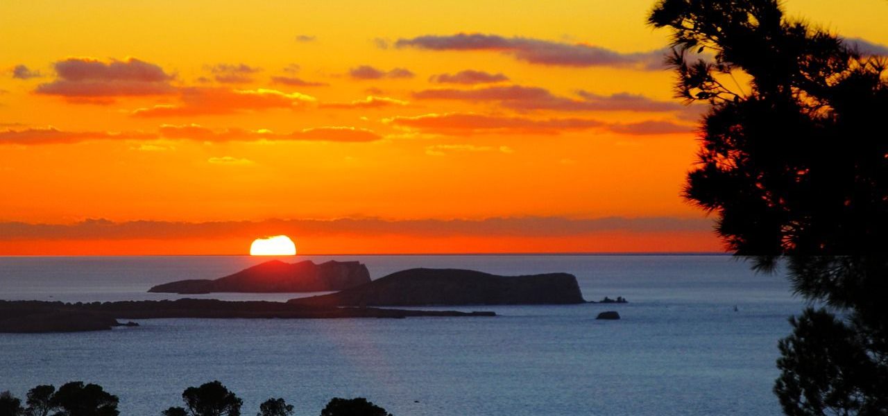 Sonnenuntergang Sant Antonio Bay Ibiza