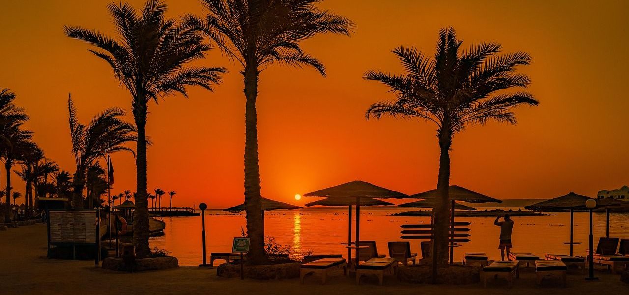 Sonnenuntergang am Strand von Hurghada