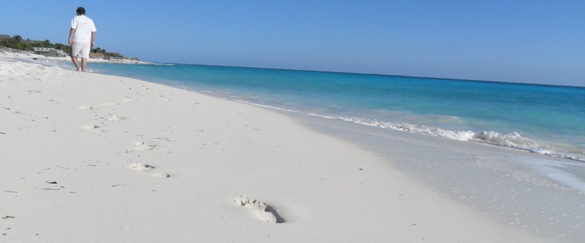 Strandspaziergang auf Cayo Largo