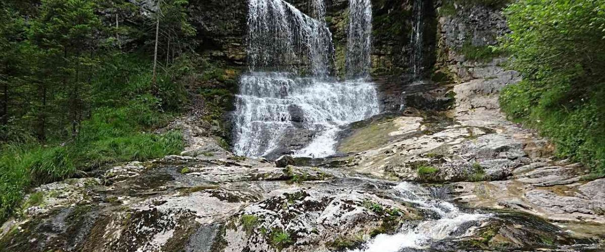 Wasserfall an der Weißbachklamm im Chiemgau