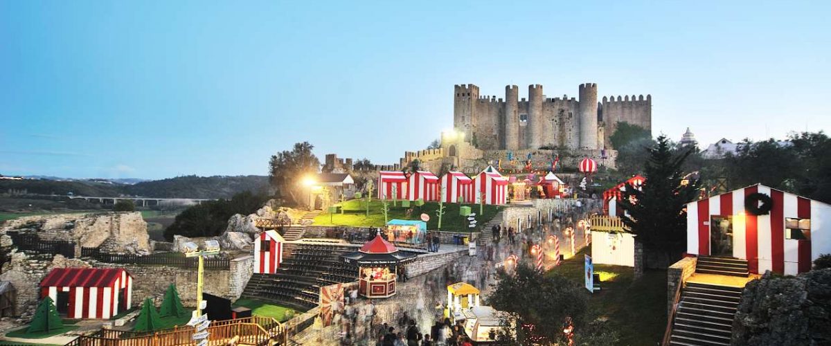 Weihnachtsdorf Óbidos Portugal