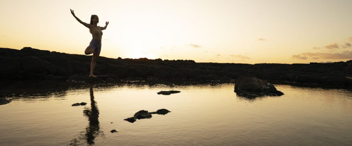 Yoga bei Sonnenuntergang auf Mauritius